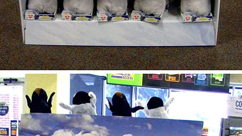 Blockbuster 'Happy Feet' Shipper