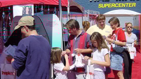 '' People ' Live' Caress Booth