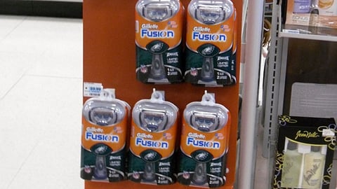 Gillette Fusion NFL Shipper