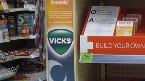 Vicks Walgreens 'Register Rewards' Side Panel