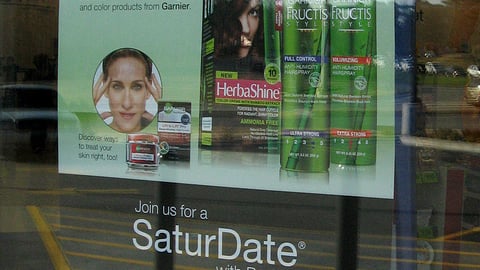 Walgreens Garnier 'SaturDate With Beauty' Cling