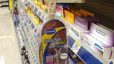 Dr. Scholl's with Bonus Aleve Merchandising Strip