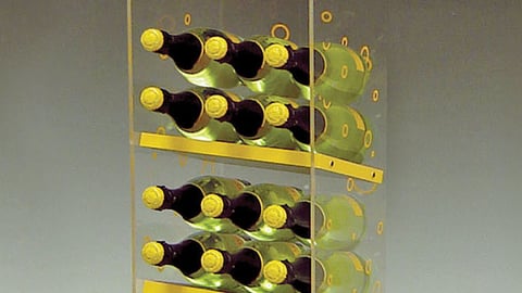 Yellow Tail Sparkling Wine Rack
