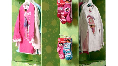 Nickelodeon Apparel Display