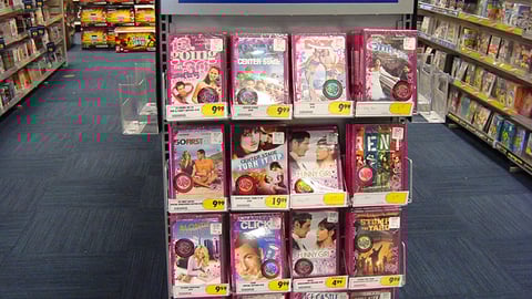 Best Buy "Girls' Night In" Movie Endcap