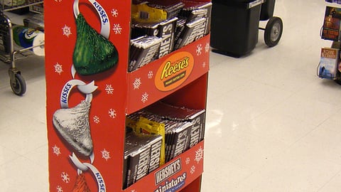 Hershey's 'Merry Kissmas!' Floorstand