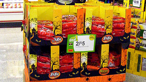 Hershey's 'Boo Crew' Halloween Pallet