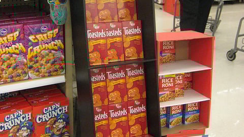 Keebler Toasteds Floorstand