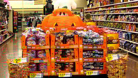 Kroger Halloween Candy Merchandising