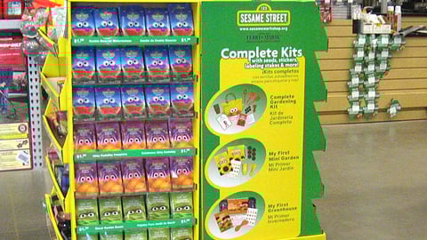 Sesame Street Gardening Kits Pallet