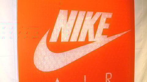 Nike Air Sign
