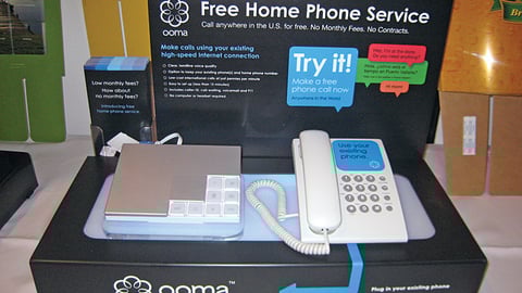 ooma Counter Display