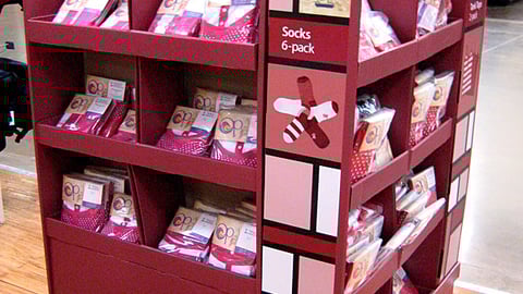 Walmart OP Apparel Pallet Display