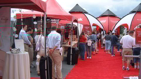 '' People' Live'  Red Carpet