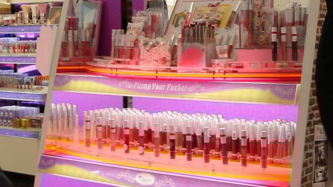 Sephora Holiday Endcap