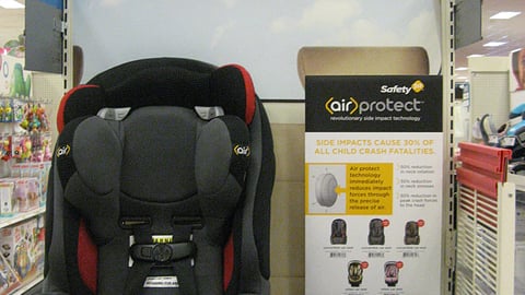 Air Protect Car Seat Endcap