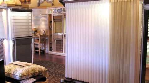 Hunter Douglas Freestanding Display