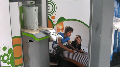 Xbox 360 Demo Kiosk