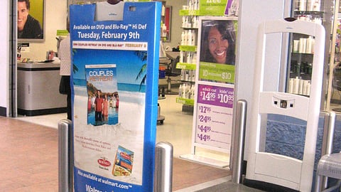 "Couples Retreat" Security Wrap Ad