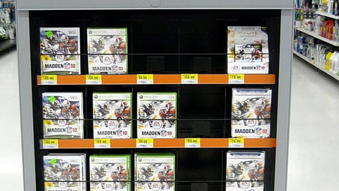 Walmart 'Madden NFL 10' Endcap