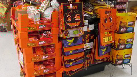 ShopRite Halloween Candy Merchandising
