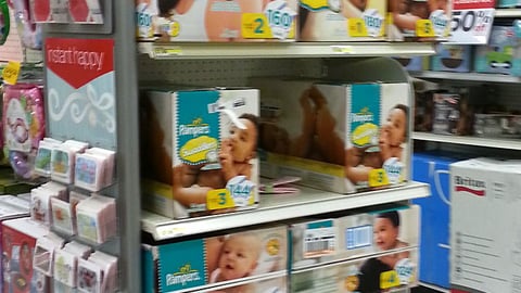 Target Pampers Swaddlers 'Sizes' Endcap