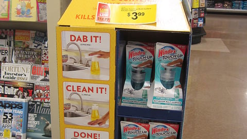 Windex Touch-Up Cleaner Floorstand