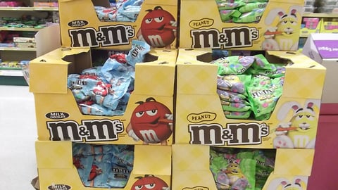 M&M's 'Easter is Better' Pallet