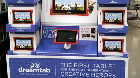 DreamTab 'Creative Heroes' Pallet Display