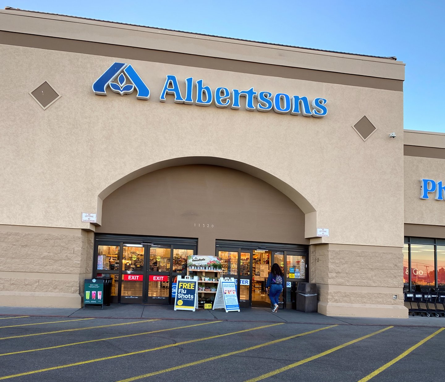 albertsons 2025