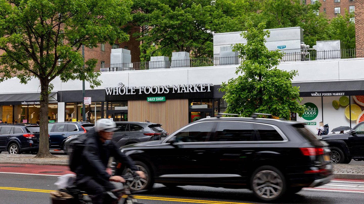 whole foods exterior