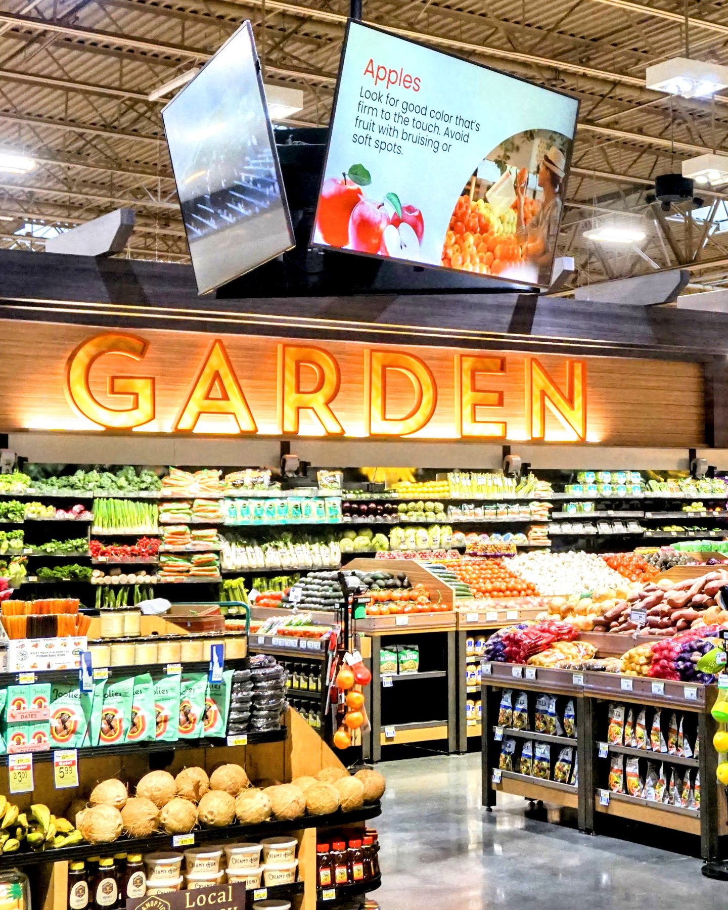 albertsons in-store digital display network