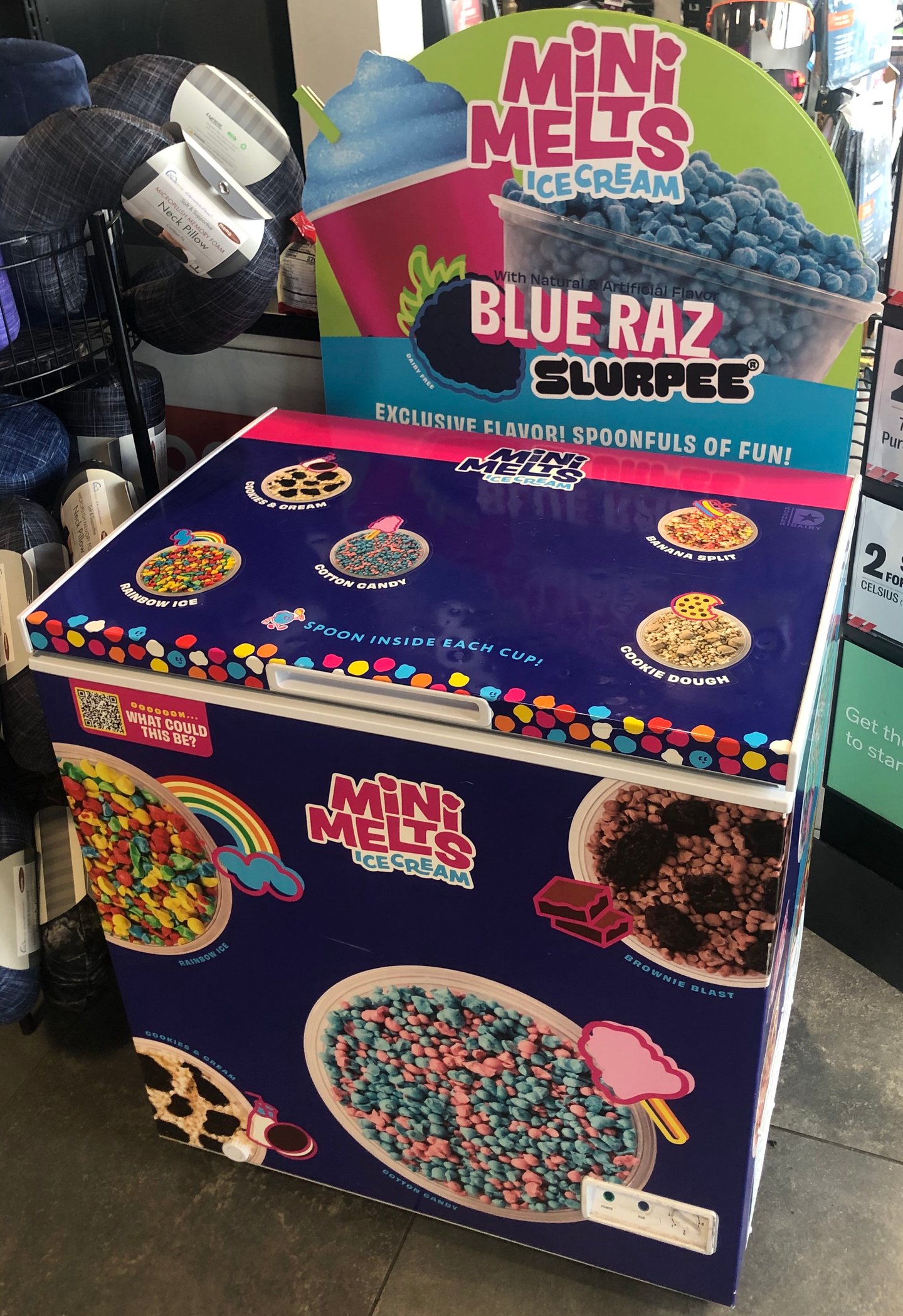 7-Eleven Mini Melts Blue Raz Slurpee Cooler