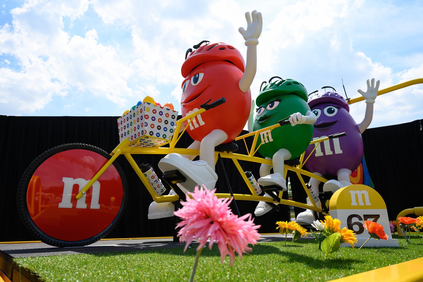 M&M tour de france