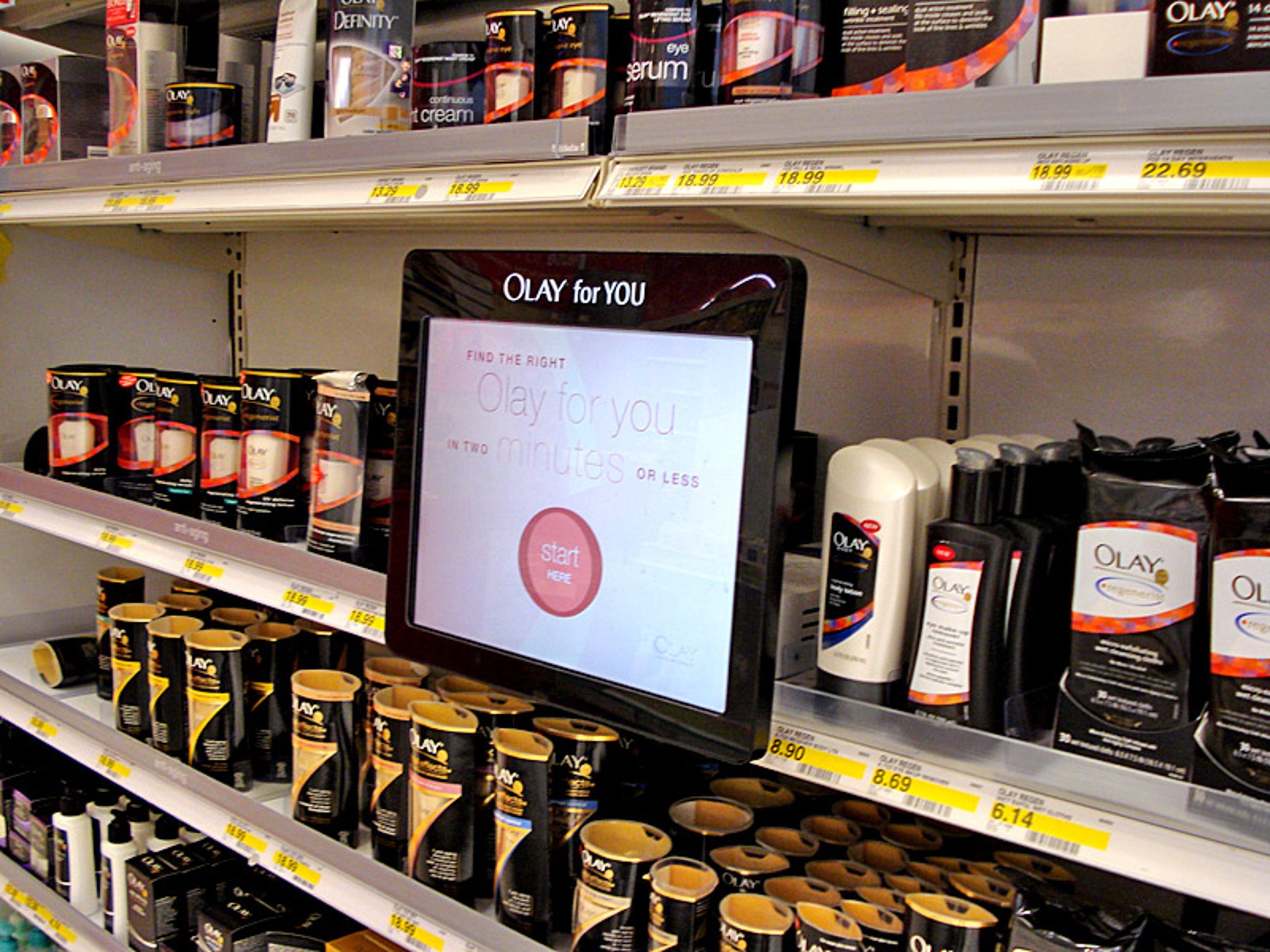 Olay Target Touch-Screen Display lombard il