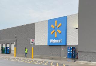 Walmart Celebrates Re-Grand Opening of 117 Remodeled Stores Across