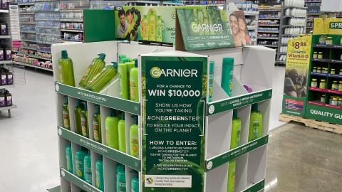 Garnier 'Greener Beauty' Pallet Display