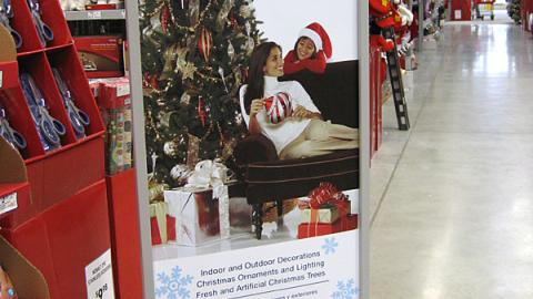 Lowe's Says, 'Let's Holiday' | Path To Purchase Institute