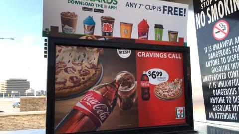 7-Eleven '7Rewards' Frame Topper
