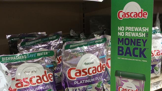 Cascade aisle violator